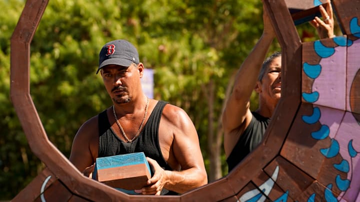 "It's Like a Survivor Economy" - Boston Rob Mariano and Denise Stapley on the Second episode of SURVIVOR: WINNERS AT WAR, airing Wednesday, Feb. 19 (8:00-9:00 PM, ET/PT) on the CBS Television Network. Photo: Robert Voets/CBS Entertainment ©2020 CBS Broadcasting, Inc. All Rights Reserved