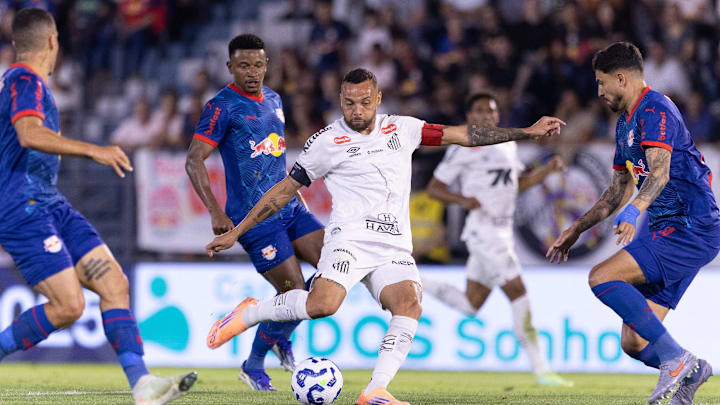 Santos empatou por 2x2 contra o Bragantino