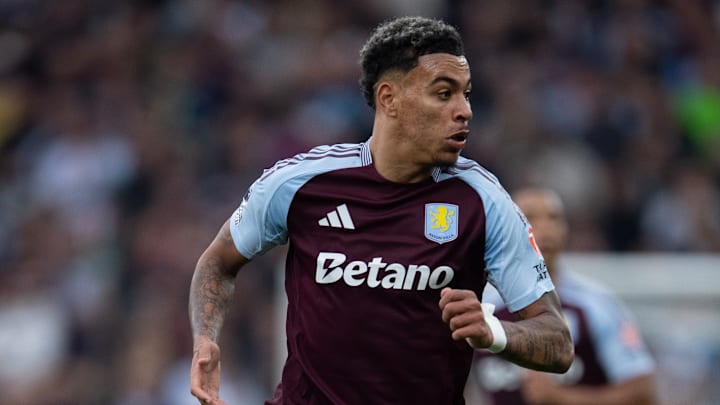 Aston Villa FC v Manchester United FC - Premier League