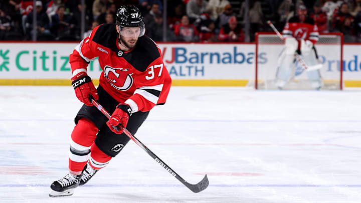 New jersey devils player injured 2025