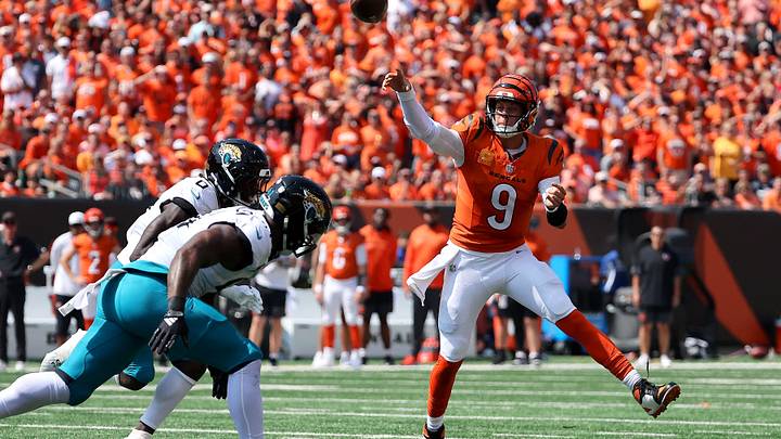 Sep 14, 2025; Cincinnati, Ohio, USA; Cincinnati Bengals quarterback Joe Burrow (9) throws the ball during the first quarter against the Jacksonville Jaguars at Paycor Stadium. Mandatory Credit: Joseph Maiorana-Imagn Images Sep 14, 2025; Cincinnati, Ohio, USA; Cincinnati Bengals quarterback Joe Burrow (9) throws the ball during the first quarter against the Jacksonville Jaguars at Paycor Stadium. Mandatory Credit: Joseph Maiorana-Imagn Images