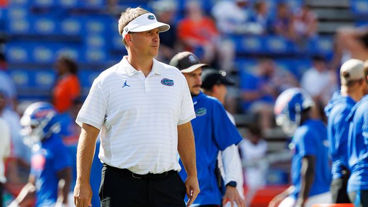Sep 12, 2026; Gainesville, Florida, USA; Florida Gators offensive coordinator Buster Faulkner looks on before a game against the Campbell Fighting Camels at Ben Hill Griffin Stadium. Mandatory Credit: Matt Pendleton-Imagn Images Sep 12, 2026; Gainesville, Florida, USA; Florida Gators offensive coordinator Buster Faulkner looks on before a game against the Campbell Fighting Camels at Ben Hill Griffin Stadium. Mandatory Credit: Matt Pendleton-Imagn Images