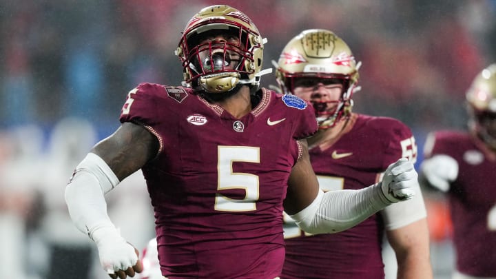 Dec 2, 2023; Charlotte, NC, USA; Florida State Seminoles defensive lineman Jared Verse (5) reacts Dec 2, 2023; Charlotte, NC, USA; Florida State Seminoles defensive lineman Jared Verse (5) reacts