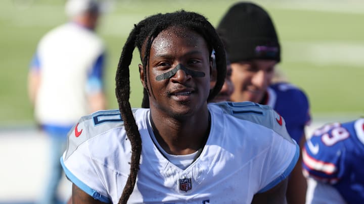 Tennessee Titans v Buffalo Bills