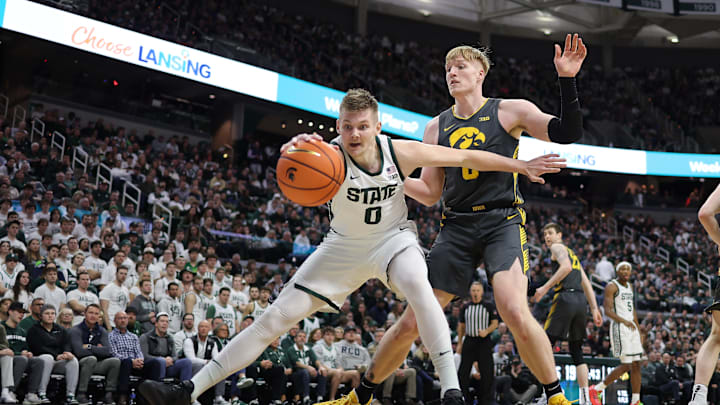 Iowa v Michigan State