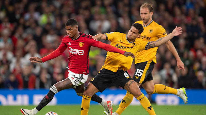 Manchester United v Wolverhampton Wanderers - Premier League