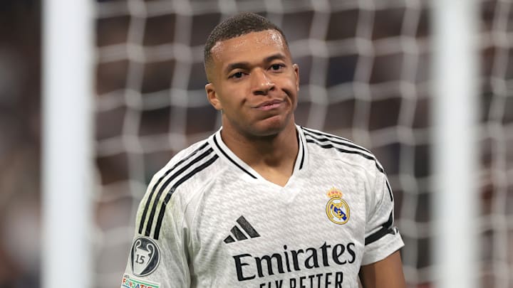 Kylian Mbappé est au centre de toutes les attentions en ce moment.