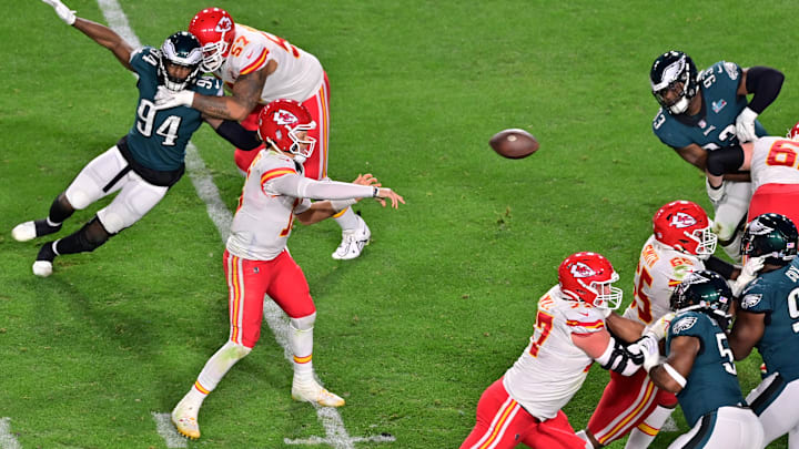 The Chiefs are small favorites to the Eagles in Super Bowl 59.