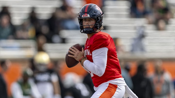 Jan 28, 2025; Mobile, AL, USA; American team quarterback Jaxson Dart of Ole Miss (2) looks to throw during Senior Bowl practice for the American team at Hancock Whitney Stadium. Mandatory Credit: Vasha Hunt-Imagn Images Jan 28, 2025; Mobile, AL, USA; American team quarterback Jaxson Dart of Ole Miss (2) looks to throw during Senior Bowl practice for the American team at Hancock Whitney Stadium. Mandatory Credit: Vasha Hunt-Imagn Images