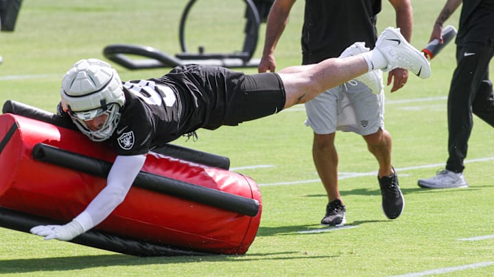 Las Vegas Raiders DE Maxx Crosby