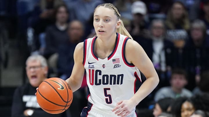 Jan 19, 2025; Storrs, Connecticut, USA; UConn Huskies guard Paige Bueckers (5) returns the ball against the Seton Hall Pirates in the first half at Harry A. Gampel Pavilion. Mandatory Credit: David Butler II-Imagn Images