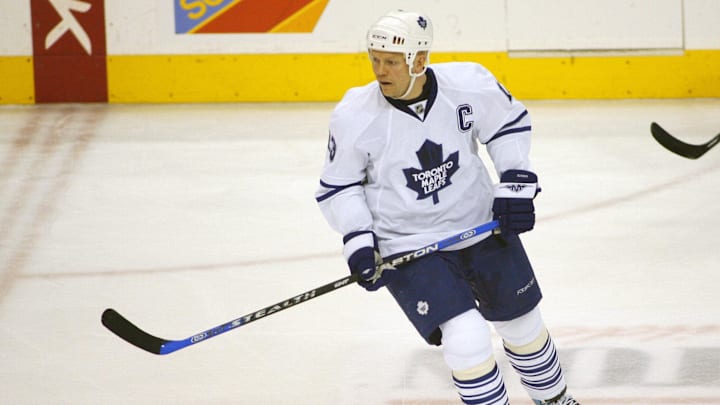 Mar. 12, 2008, Philadelphia, PA, USA; Toronto Maple Leafs center Mats Sundin (13) during the Maple Leafs 3-2 win over the Philadelphia Flyers at Wachovia Center. Mandatory credit: Geoff Burke-Imagn Images