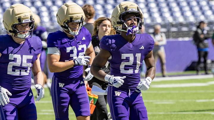 Quaid Carr (21) will start at running back for the UW. Quaid Carr (21) will start at running back for the UW.