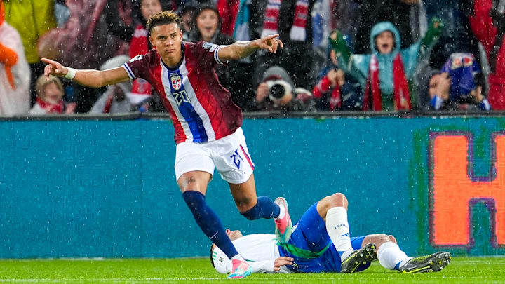 Nusa brilhou na vitória da Noruega sobre a Itália 