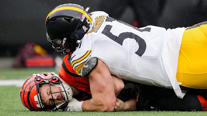Pittsburgh Steelers v Cincinnati Bengals