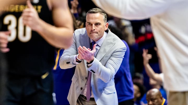 Jan 4, 2025; Baton Rouge, Louisiana, USA; LSU Tigers head coach Matt McMahon reacts after a play against the Vanderbilt Commodores during the second half at Pete Maravich Assembly Center. Mandatory Credit: Stephen Lew-Imagn Images Jan 4, 2025; Baton Rouge, Louisiana, USA; LSU Tigers head coach Matt McMahon reacts after a play against the Vanderbilt Commodores during the second half at Pete Maravich Assembly Center. Mandatory Credit: Stephen Lew-Imagn Images