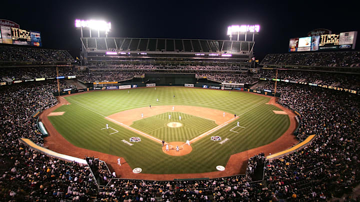 Toronto Blue Jays v Oakland Athletics