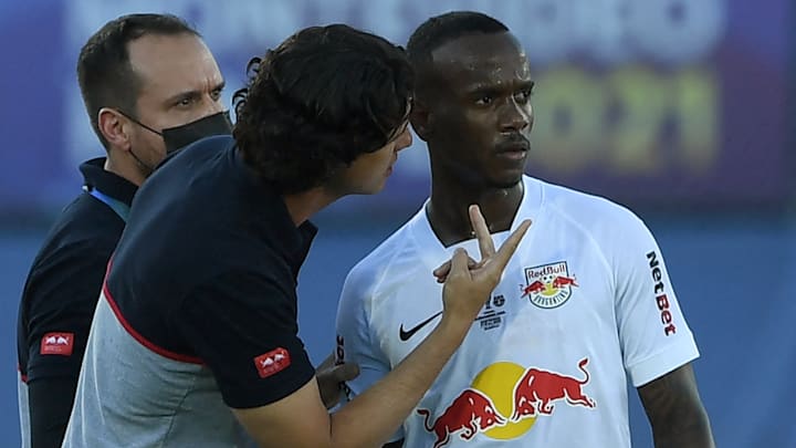 Invicto dentro dos seus domínios, Massa Bruta espera fazer história nesta quarta-feira (23) 