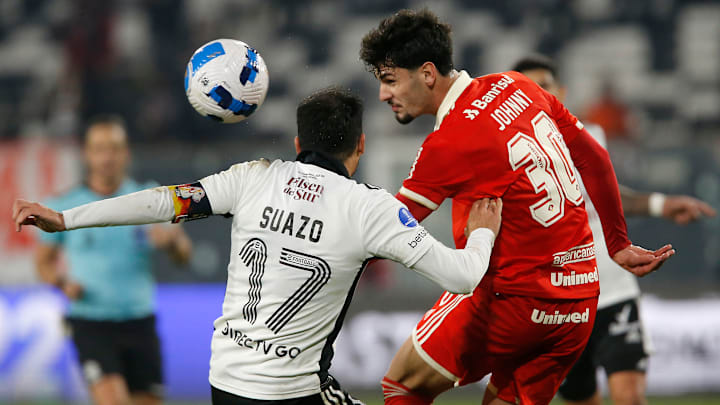 Inter levou 2 a 0 do Colo Colo e se complicou na Sul-Americana