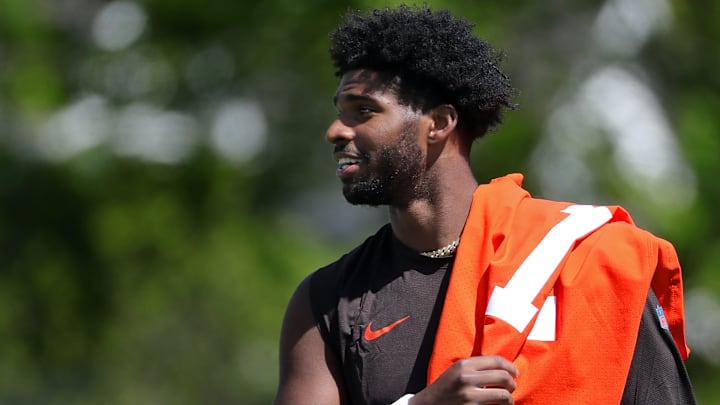 Cleveland Browns quarterback Shedeur Sanders (12) heads off the field after the first day of NFL rookie minicamp at the Cleveland Browns training facility.