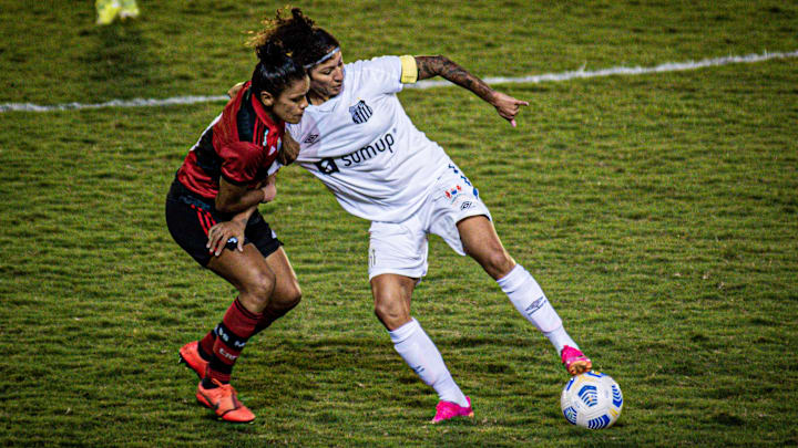 Santos e Flamengo disputam vaga na final da Brasil Ladies Cup. 