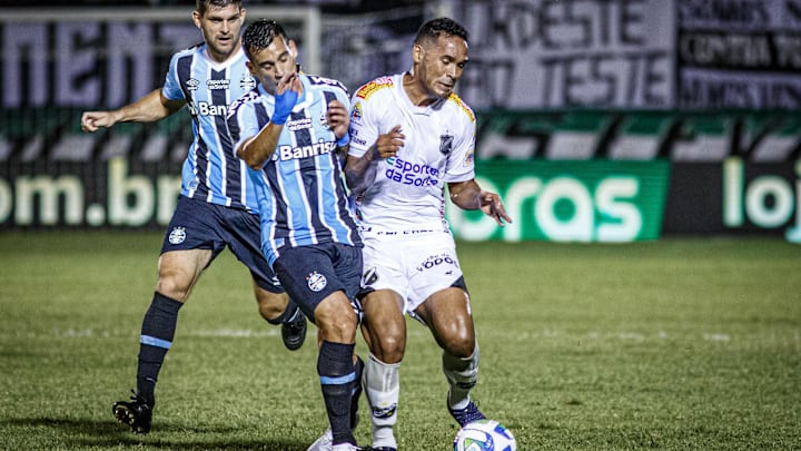 Tricolor foi até Natal e aplicou 2 a 0 no rival nordestino