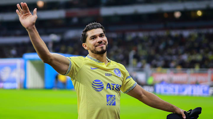 Henry Martín del América salió como el gran triunfador de la noche en los Balones de Oro al llevarse tres categorías.