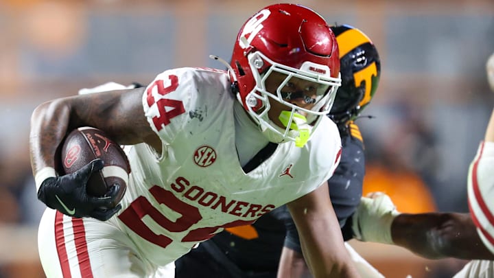 Oklahoma running back Xavier Robinson 