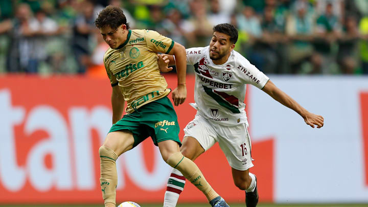 Fluminense e Palmeiras se enfrentam no Maracanã