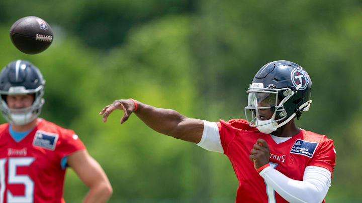Tennessee Titans quarterback Cam Ward (1) throws in drills during OTAs at Ascension Saint Thomas Sports Park in Nashville, Tenn., Wednesday, May 28, 2025. Tennessee Titans quarterback Cam Ward (1) throws in drills during OTAs at Ascension Saint Thomas Sports Park in Nashville, Tenn., Wednesday, May 28, 2025.