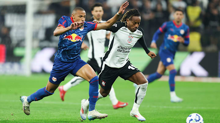 Bragantino e Corinthians estão separados por 6 pontos na tabela Bragantino e Corinthians estão separados por 6 pontos na tabela