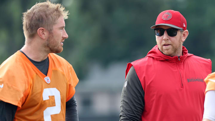Former Tampa Bay Buccaneers QB John Wolford is reuniting with Liam Coen after signing with the Jacksonville Jaguars. )Mandatory Credit: Kim Klement Neitzel-Imagn Images)