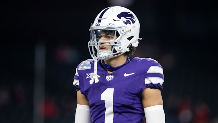 Dec 26, 2024; Phoenix, AZ, USA; Kansas State Wildcats cornerback Keenan Garber (1) against the Rutgers Scarlet Knights during the Rate Bowl at Chase Field. Dec 26, 2024; Phoenix, AZ, USA; Kansas State Wildcats cornerback Keenan Garber (1) against the Rutgers Scarlet Knights during the Rate Bowl at Chase Field.