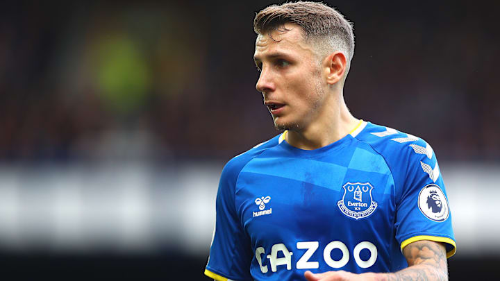 Lucas Digne en froid avec son entraîneur ?