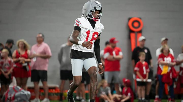 Cam Calhoun apologized for committing to Michigan during "The Game" in 2022 Cam Calhoun apologized for committing to Michigan during "The Game" in 2022