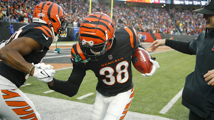 Dec 10, 2023; Cincinnati, Ohio, USA; Cincinnati Bengals cornerback DJ Ivey (38) celebrates his fumble recovery with cornerback Chidobe Awuzie (22) during the second half against the Indianapolis Colts at Paycor Stadium. Mandatory Credit: Joseph Maiorana-Imagn Images Dec 10, 2023; Cincinnati, Ohio, USA; Cincinnati Bengals cornerback DJ Ivey (38) celebrates his fumble recovery with cornerback Chidobe Awuzie (22) during the second half against the Indianapolis Colts at Paycor Stadium. Mandatory Credit: Joseph Maiorana-Imagn Images