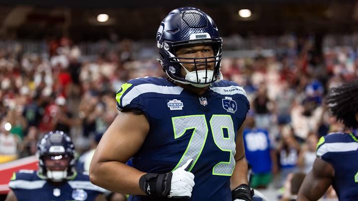Sep 25, 2025; Glendale, Arizona, USA; Seattle Seahawks tackle Amari Kight (79) against the Arizona Cardinals at State Farm Stadium. Mandatory Credit: Mark J. Rebilas-Imagn Images Sep 25, 2025; Glendale, Arizona, USA; Seattle Seahawks tackle Amari Kight (79) against the Arizona Cardinals at State Farm Stadium. Mandatory Credit: Mark J. Rebilas-Imagn Images