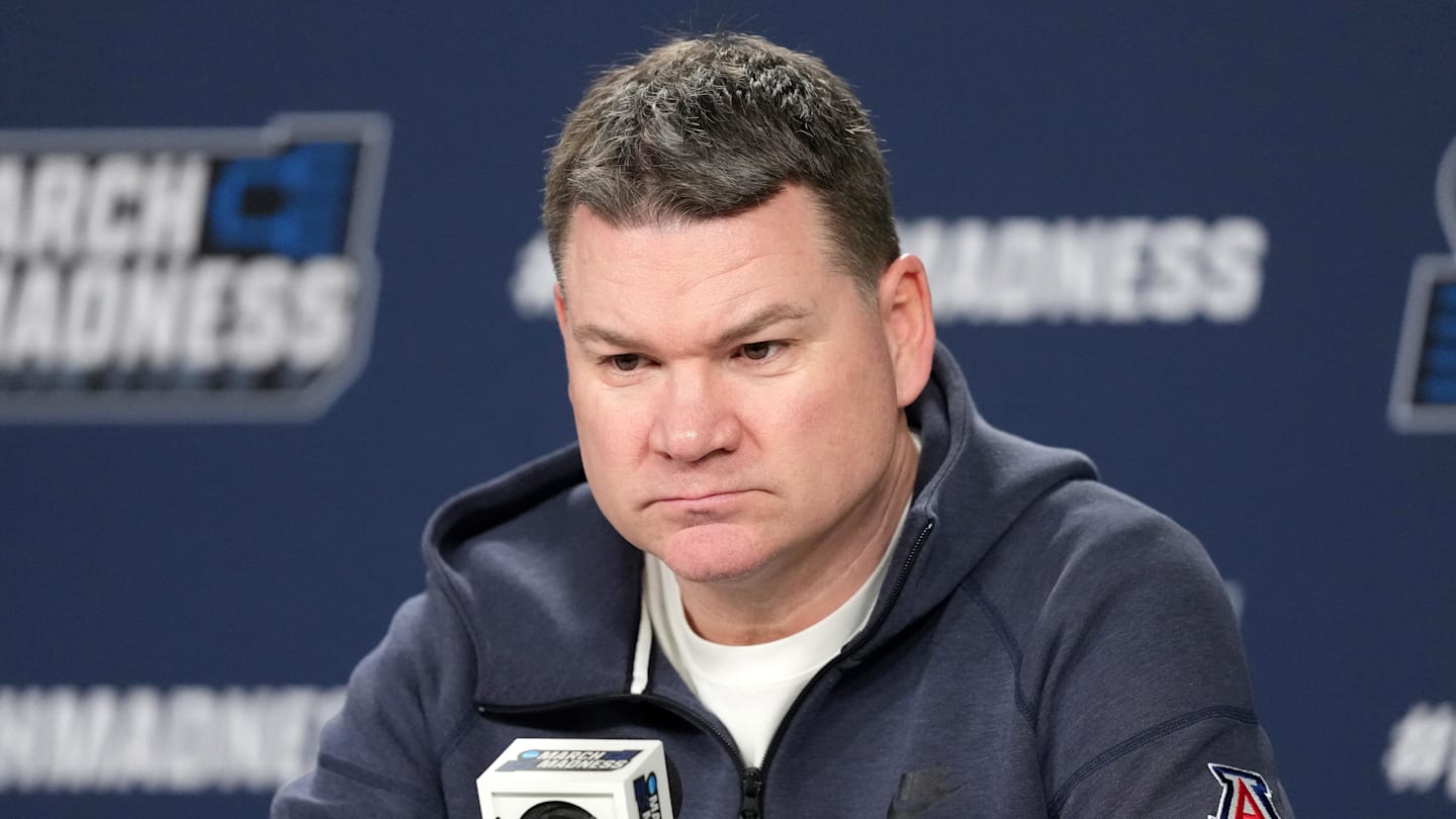 Tommy Lloyd Insists UNC Interest Will Not Be Distraction for Arizona at Final Four