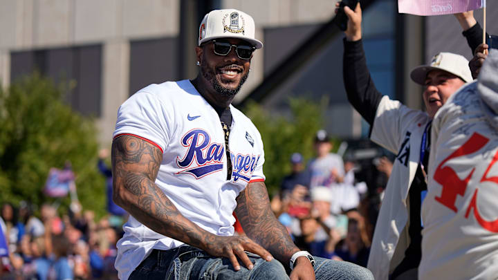 Aroldis Chapman fue campeón con los Rangers de Texas 
