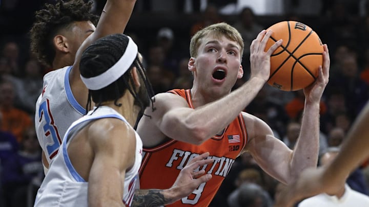 Jan 24, 2024; Evanston, Illinois, USA; Illinois Fighting Illini forward Marcus Domask (3) shoots