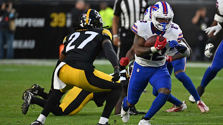 Buffalo Bills v Pittsburgh Steelers