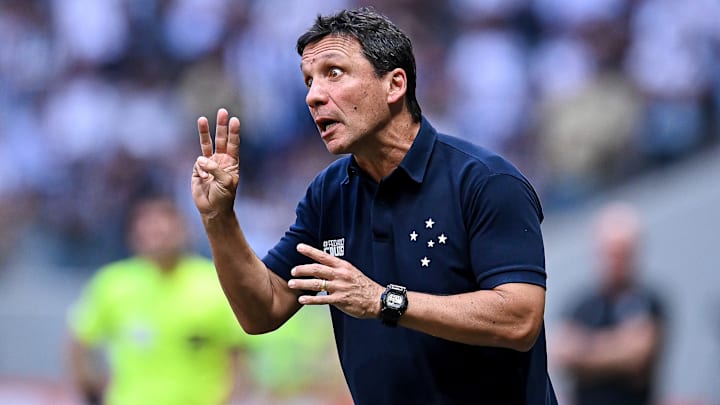 Zé Ricardo comandou clubes como Cruzeiro, Inter e Flamengo