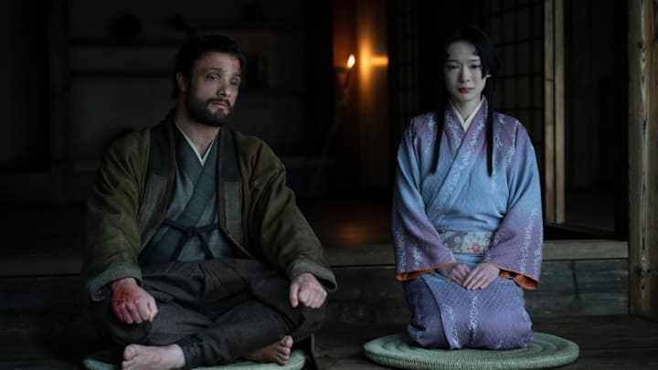“SHOGUN” -- "A Dream of a Dream" -- Episode 10 (Airs April 23) Pictured (L-R): Cosmo Jarvis as John Blackthorne, Moeka Hoshi as Usami Fuji. CR: Katie Yu/FX