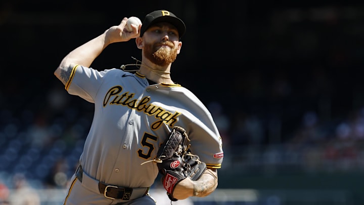 Pittsburgh Pirates starting pitcher Mike Burrows (53) pitches against the Washington Nationals during the first inning at Nationals Park. 