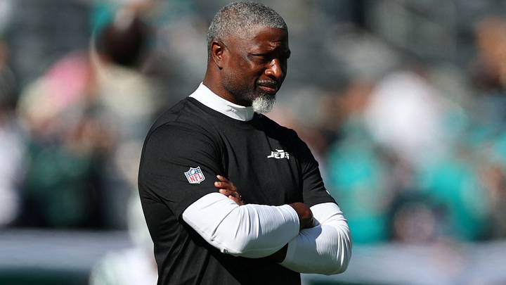 It's time for the Jets to start thinking about turning the page on various veterans after losing to the formerly winless Dolphins on Sunday. It's time for the Jets to start thinking about turning the page on various veterans after losing to the formerly winless Dolphins on Sunday.