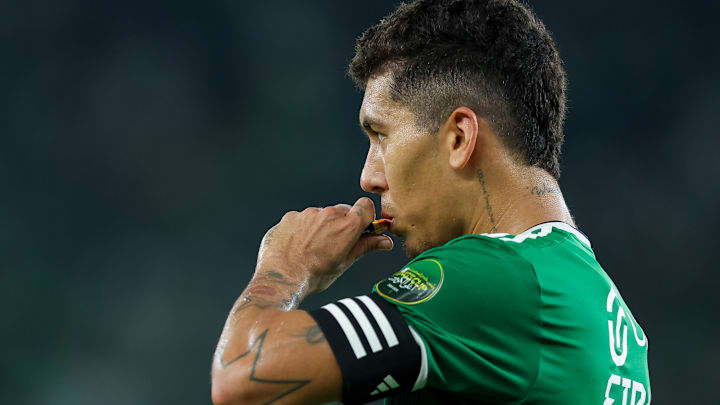 Firmino tem mercado, por exemplo, na Premier League Firmino tem mercado, por exemplo, na Premier League