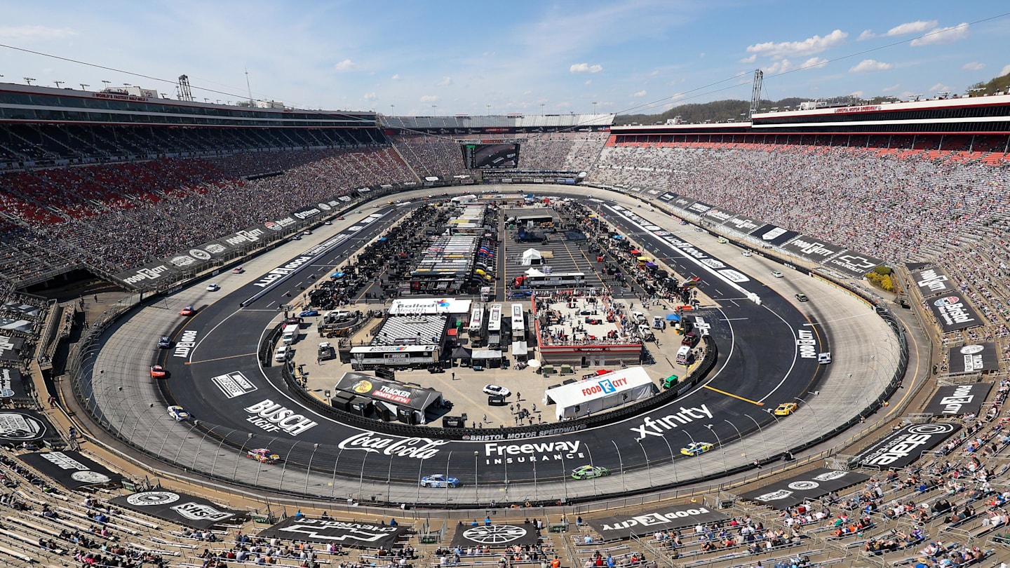 NASCAR Cup Series Point Standings After The Food City 500 At Bristol