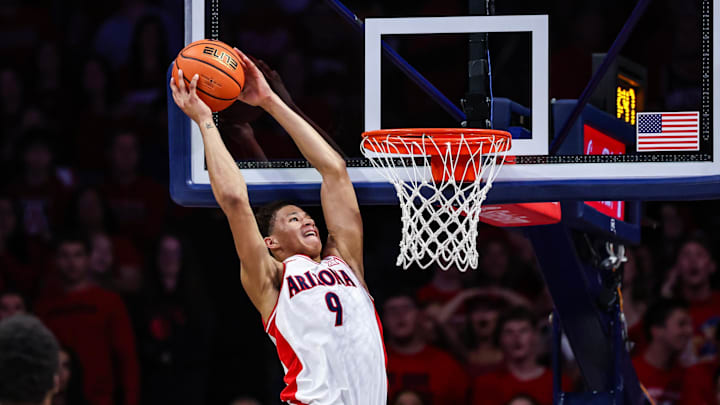 Arizona Wildcats forward Carter Bryant (9). Arizona Wildcats forward Carter Bryant (9).