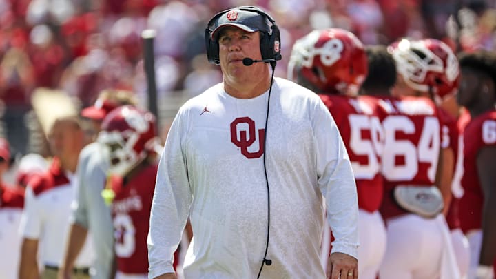 Oklahoma offensive line coach Bill Bedenbaugh Oklahoma offensive line coach Bill Bedenbaugh