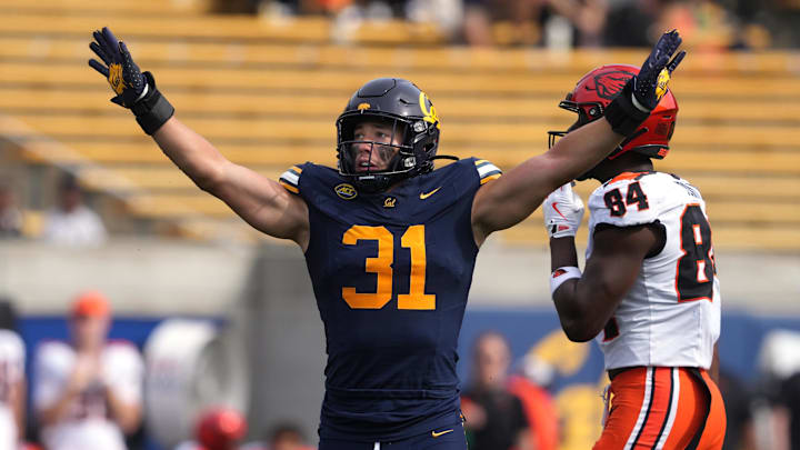 Cal linebacker Hunter Barth 
